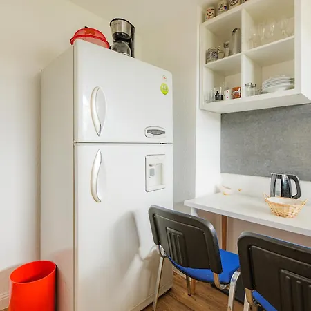 - Modern Space 3-bedroom With Balcony Bbq & Parking I 3 X Kingsize Bed I 10 Mins Central Station I Big Tv I Free Candies - Duisburg